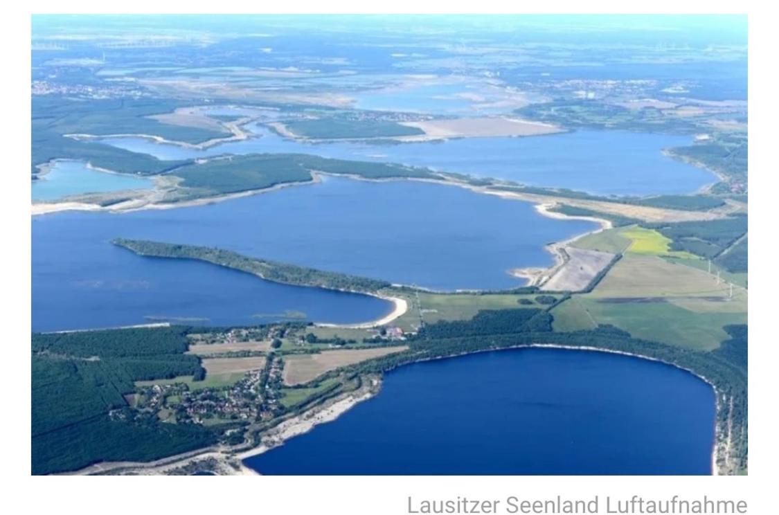 Ferien- Und Businessappartement Am Lausitzring Meuro Bagian luar foto